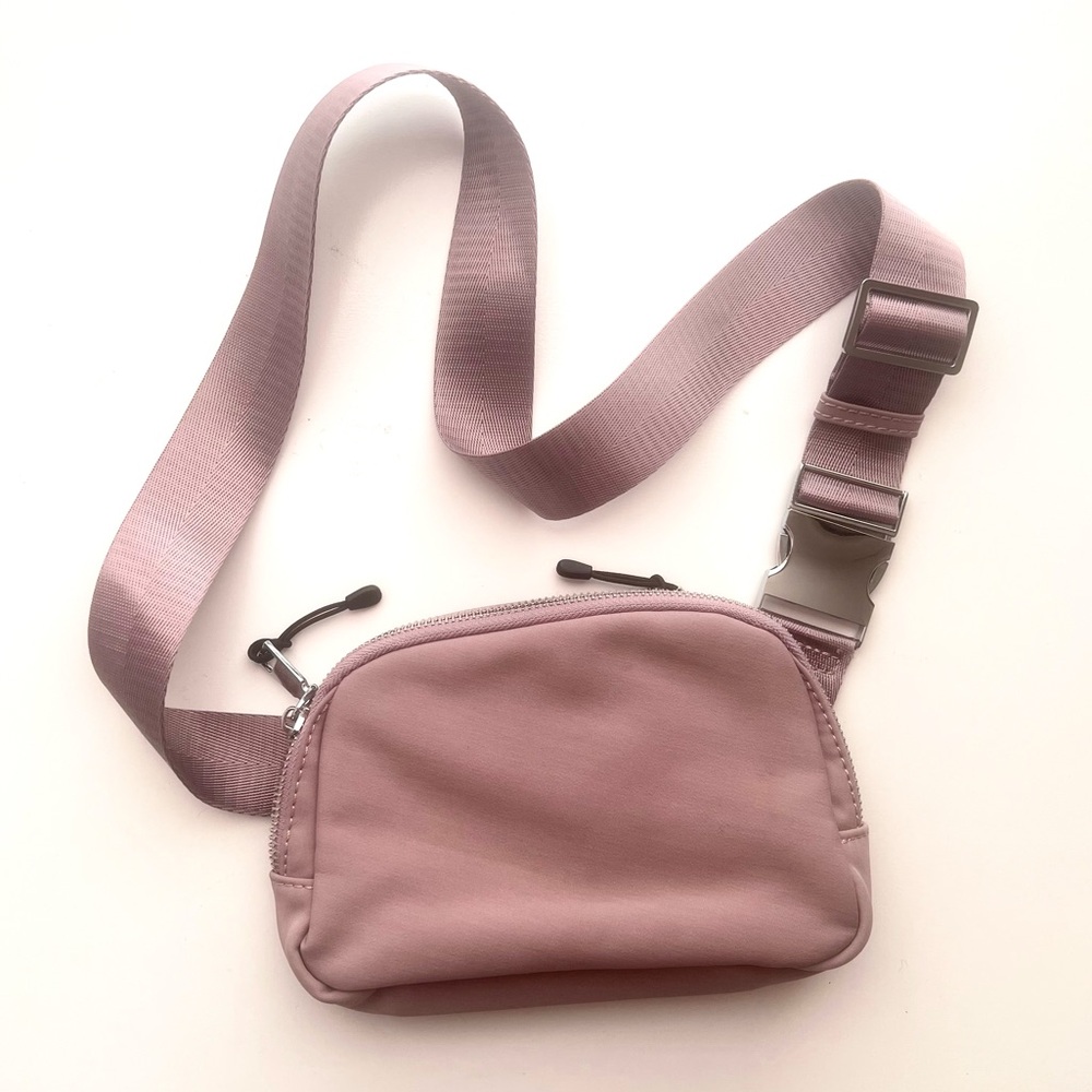 Belt Bag in Mauve with silver hardware